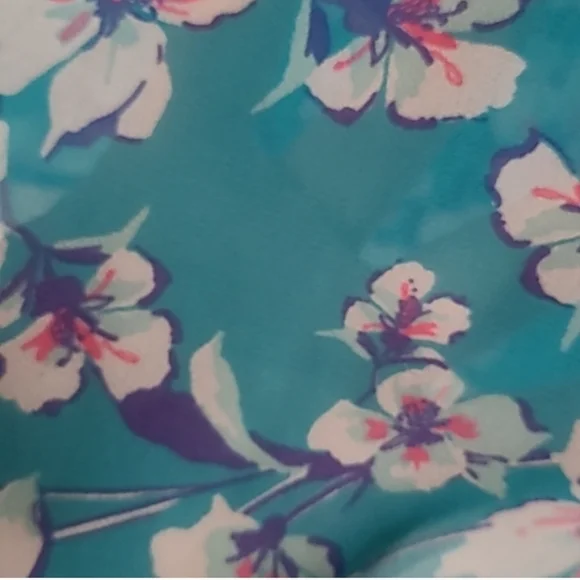 Torrid Sheer Floral Blouse - Picture 6 of 8